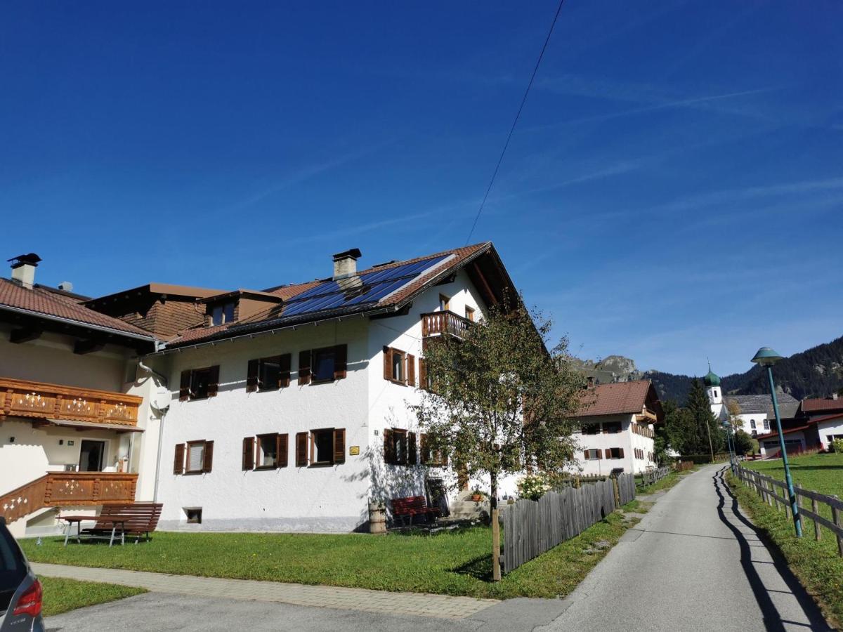 Rosa'S Ferienhaus Ferienwohnung Rote Flueh Grän Esterno foto